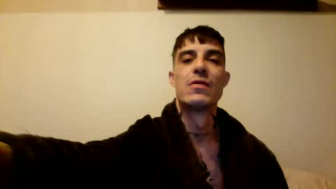 Snapshot of rober777xxl chatting on 01/14/25, 03:15 rober777xxl online show from 01/14/25, 03:15