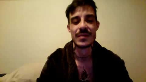 Snapshot of rober777xxl chatting on 02/04/25, 02:07 rober777xxl online show from 02/04/25, 02:07