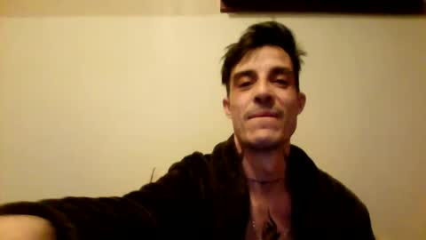 Snapshot of rober777xxl chatting on 02/27/25, 10:09 rober777xxl online show from 02/27/25, 10:09