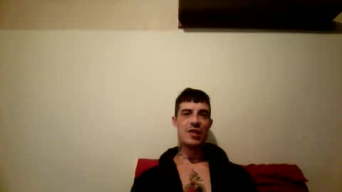 Snapshot of rober777xxl chatting on 09/28/25, 01:05 rober777xxl online show from 09/28/25, 01:05