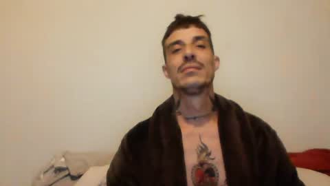 Snapshot of rober777xxl chatting on 10/08/25, 11:02 rober777xxl online show from 10/08/25, 11:02