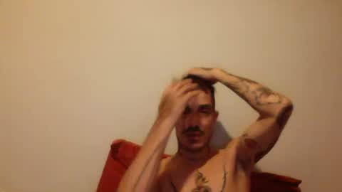 Snapshot of rober777xxl chatting on 10/11/25, 02:11 rober777xxl online show from 10/11/25, 02:11