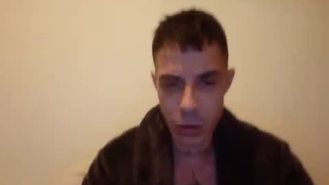 Snapshot of rober777xxl chatting on 10/12/25, 11:15 rober777xxl online show from 10/12/25, 11:15