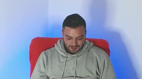 Stiven - online show from 11/05/25, 08:03