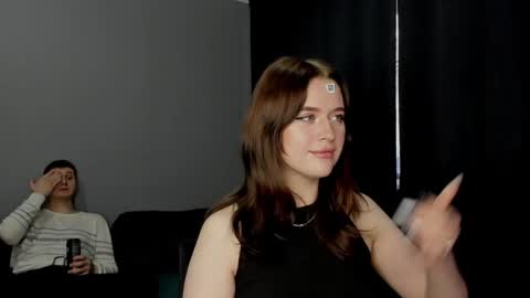 Snapshot of robert_lisa chatting on 12/11/24, 08:58 Lisa and Robert i am online all days 900 am GMT3 online show from 12/11/24, 08:58