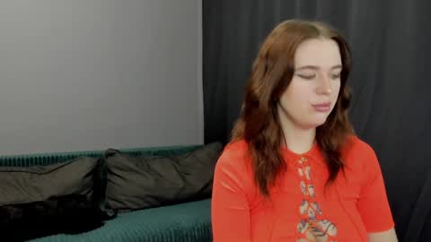 Snapshot of robert_lisa chatting on 01/28/25, 08:47 Lisa and Robert i am online all days 900 am GMT3 online show from 01/28/25, 08:47