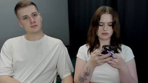 Snapshot of robert_lisa chatting on 01/30/25, 02:58 Lisa and Robert i am online all days 900 am GMT3 online show from 01/30/25, 02:58
