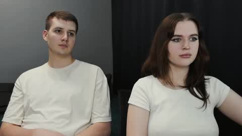 Snapshot of robert_lisa chatting on 02/16/25, 06:43 Lisa and Robert i am online all days 900 am GMT3 online show from 02/16/25, 06:43