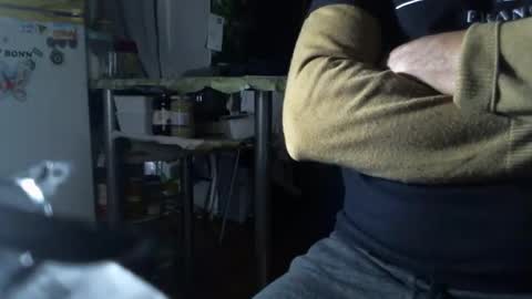 Snapshot of robertbrazil762778 chatting on 10/23/25, 06:50 robertbrazil762778 online show from 10/23/25, 06:50