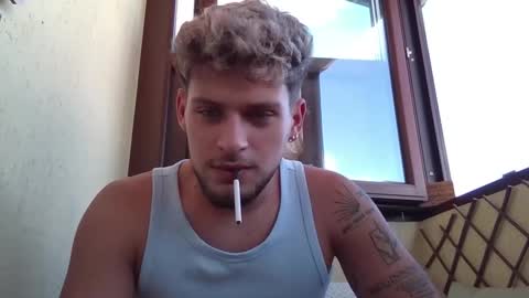 Roberto online show from 09/24/25, 08:28