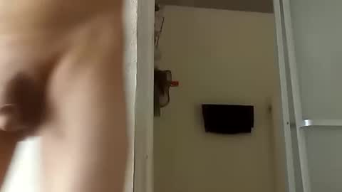 robertsaiz4200 online show from 11/03/25, 10:32