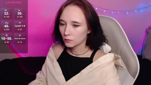 Snapshot of robin_yours chatting on 01/03/25, 04:16 Robin your online show from 01/03/25, 04:16