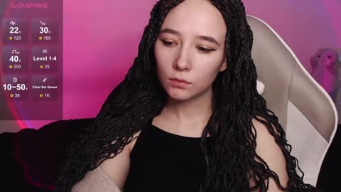 Snapshot of robin_yours chatting on 01/24/25, 06:35 Robin your online show from 01/24/25, 06:35