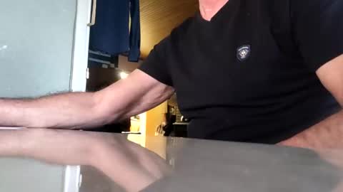 Snapshot of robke1966 chatting on 01/02/25, 08:17 robke1966 online show from 01/02/25, 08:17