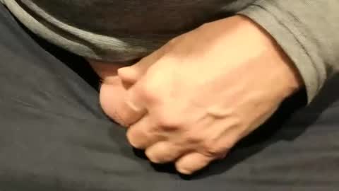 Snapshot of robomov chatting on 11/26/25, 08:54 robomov online show from 11/26/25, 08:54