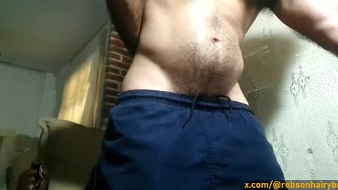 Snapshot of robson_29 chatting on 09/15/25, 05:24 Robson online show from 09/15/25, 05:24