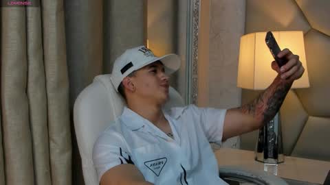 rocco_santos online show from 10/28/25, 12:36