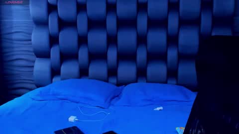 rocco_santos online show from 11/05/25, 01:05