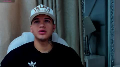 rocco_santos online show from 11/17/25, 08:14