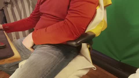 Snapshot of rockarit chatting on 01/04/25, 03:40 Rockarit online show from 01/04/25, 03:40