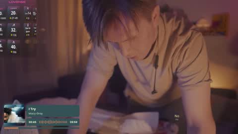 Rocket Bunny online show from 10/20/25, 04:40