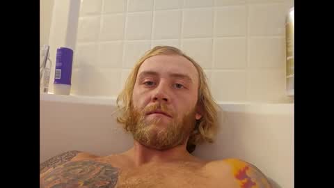 Snapshot of rockhardsurfers chatting on 12/26/24, 01:54 rockhardsurfers online show from 12/26/24, 01:54