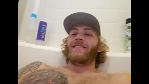 Snapshot of rockhardsurfers chatting on 02/19/25, 12:44 rockhardsurfers online show from 02/19/25, 12:44