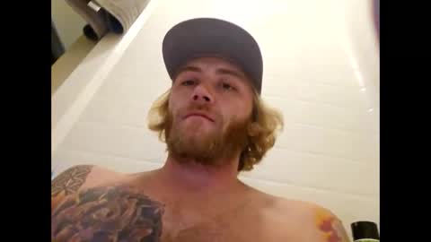 Snapshot of rockhardsurfers chatting on 02/21/25, 11:33 rockhardsurfers online show from 02/21/25, 11:33