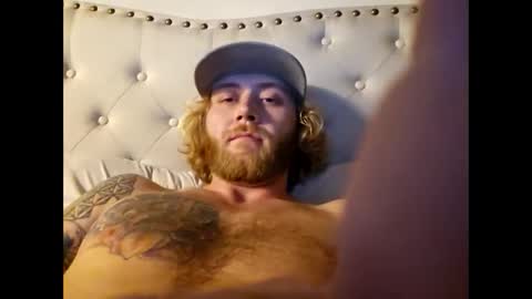 Snapshot of rockhardsurfers chatting on 02/27/25, 02:42 rockhardsurfers online show from 02/27/25, 02:42