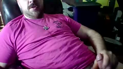 Snapshot of rockinoutwithmycokout chatting on 02/01/25, 06:54 rockinoutwithmycokout online show from 02/01/25, 06:54