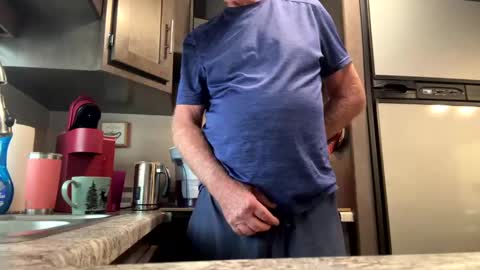 Snapshot of rocky_55 chatting on 02/16/25, 11:48 rocky_55 online show from 02/16/25, 11:48