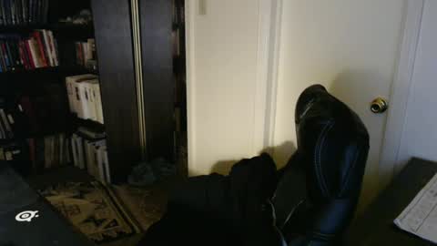 Snapshot of rockydanger chatting on 11/12/25, 05:35 rockydanger online show from 11/12/25, 05:35