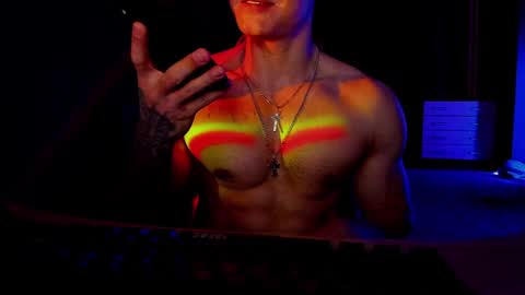 Snapshot of rodarri chatting on 01/31/25, 09:16 MY NAME CAN SEE ALL MY CUM VIDEO BUY FAN SUB. online show from 01/31/25, 09:16