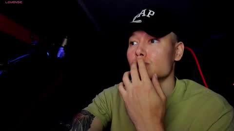 Snapshot of rodarri chatting on 09/10/25, 09:37 MY NAME CAN SEE ALL MY CUM VIDEO BUY FAN SUB. online show from 09/10/25, 09:37