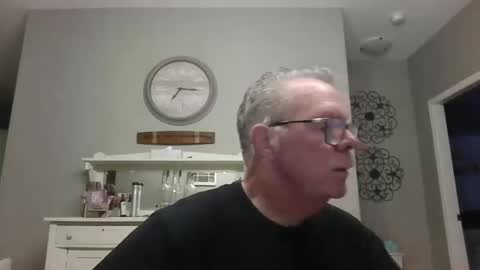 Snapshot of rodied chatting on 10/11/25, 02:15 rodied online show from 10/11/25, 02:15