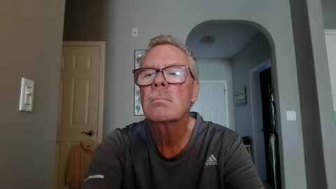 Snapshot of rodied chatting on 10/14/25, 09:48 rodied online show from 10/14/25, 09:48