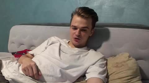 taylor fox online show from 11/14/25, 06:50