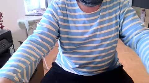 rolandloser1000 online show from 01/05/25, 09:59