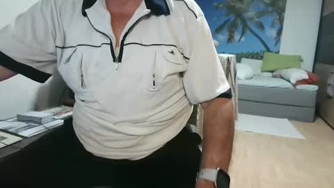 rolandloser1000 online show from 09/11/25, 06:41