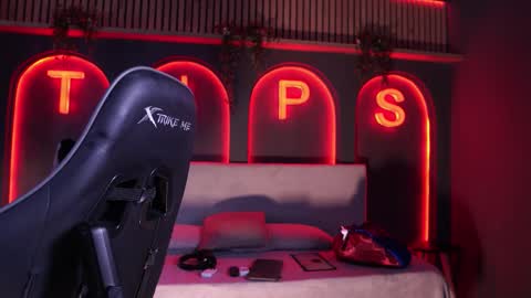 roma_hells online show from 09/08/25, 06:40