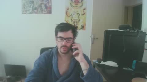 Snapshot of romainb72 chatting on 02/25/25, 08:25 romainb72 online show from 02/25/25, 08:25