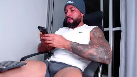 Roman online show from 02/25/25, 04:03