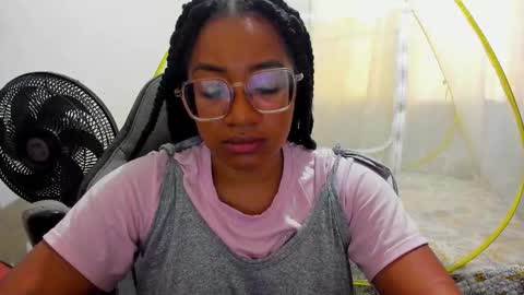 Is A Belle online show from 10/26/25, 04:02