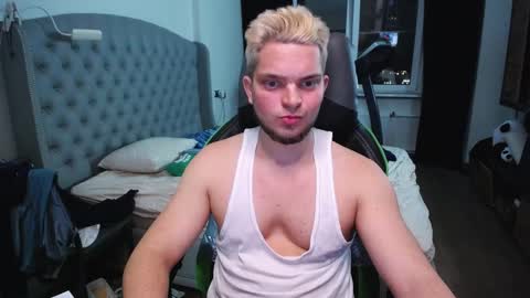 romantic_twunk online show from 11/09/25, 09:57