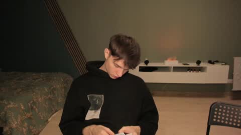 Romeo online show from 12/21/24, 03:25