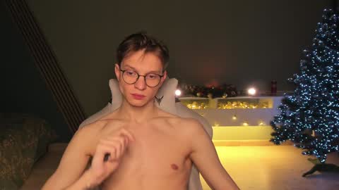 Romeo online show from 12/27/24, 09:54