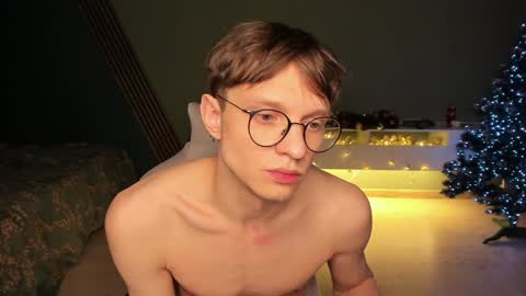 Romeo online show from 12/29/24, 11:29