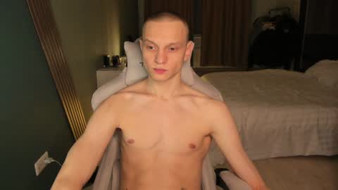 Romeo online show from 01/21/25, 10:41