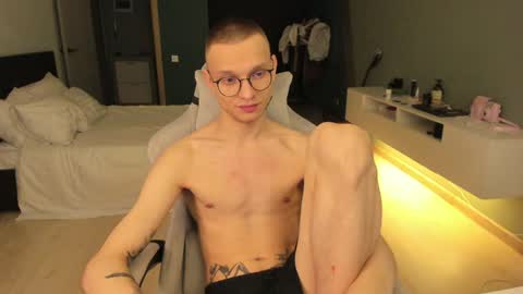 Romeo online show from 02/09/25, 04:36