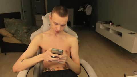 Romeo online show from 02/25/25, 02:22